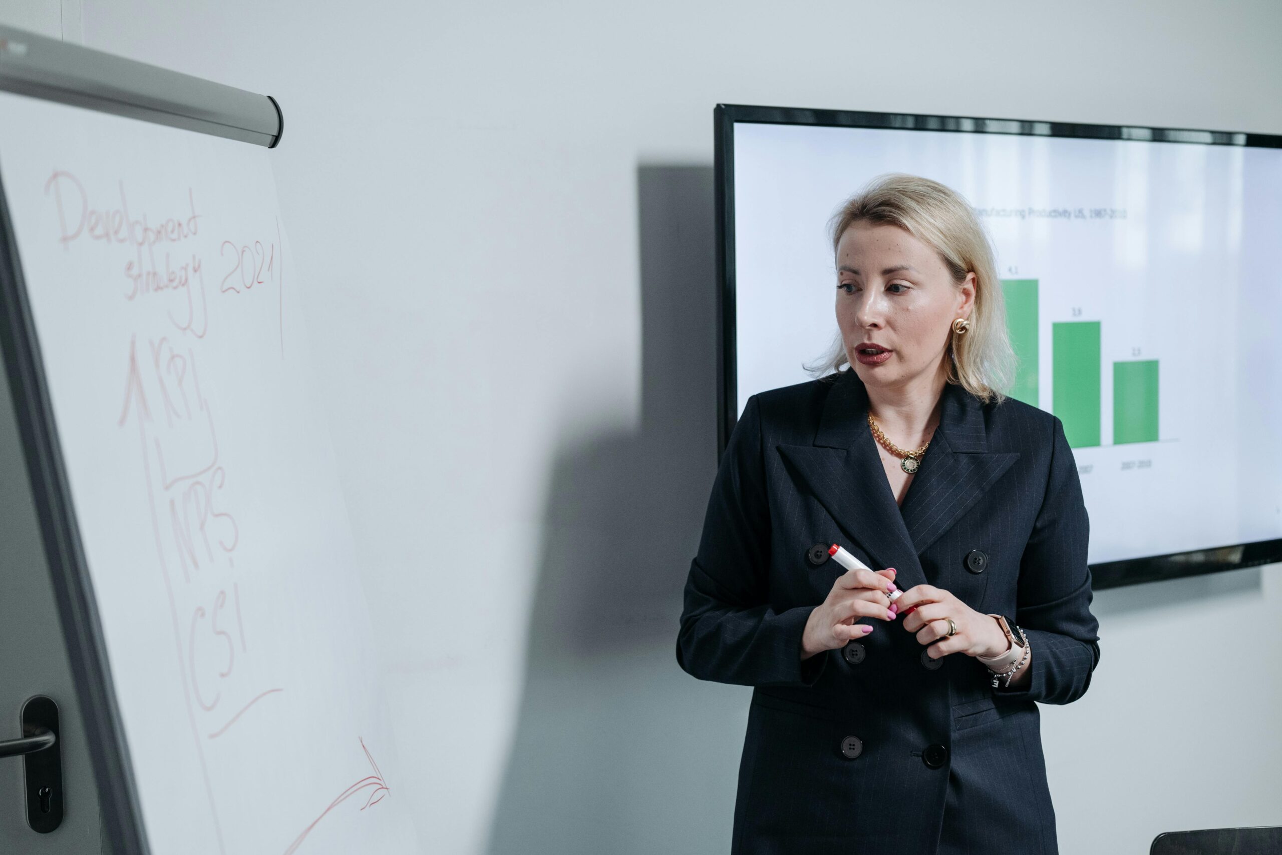 Kostenloses Stock Foto zu 2021, arbeit, arbeiten