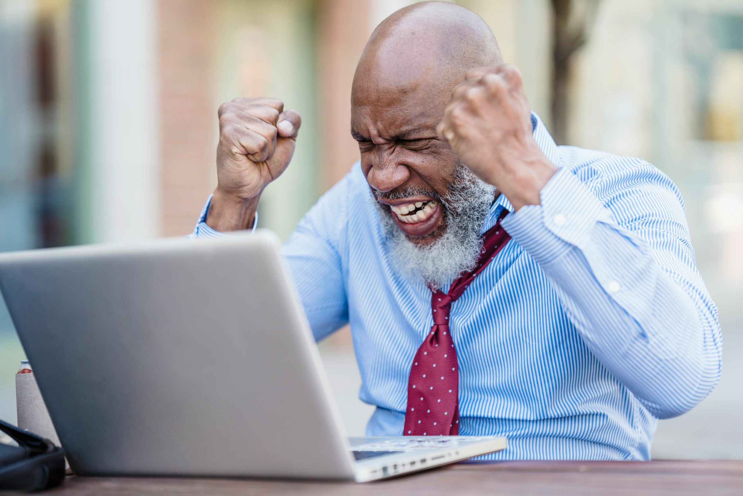 Kostenloses Stock Foto zu afroamerikaner, afroamerikanischer mann, anstellung