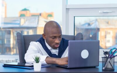 Künstliche Intelligenz im Online Marketing: Chancen und Herausforderungen