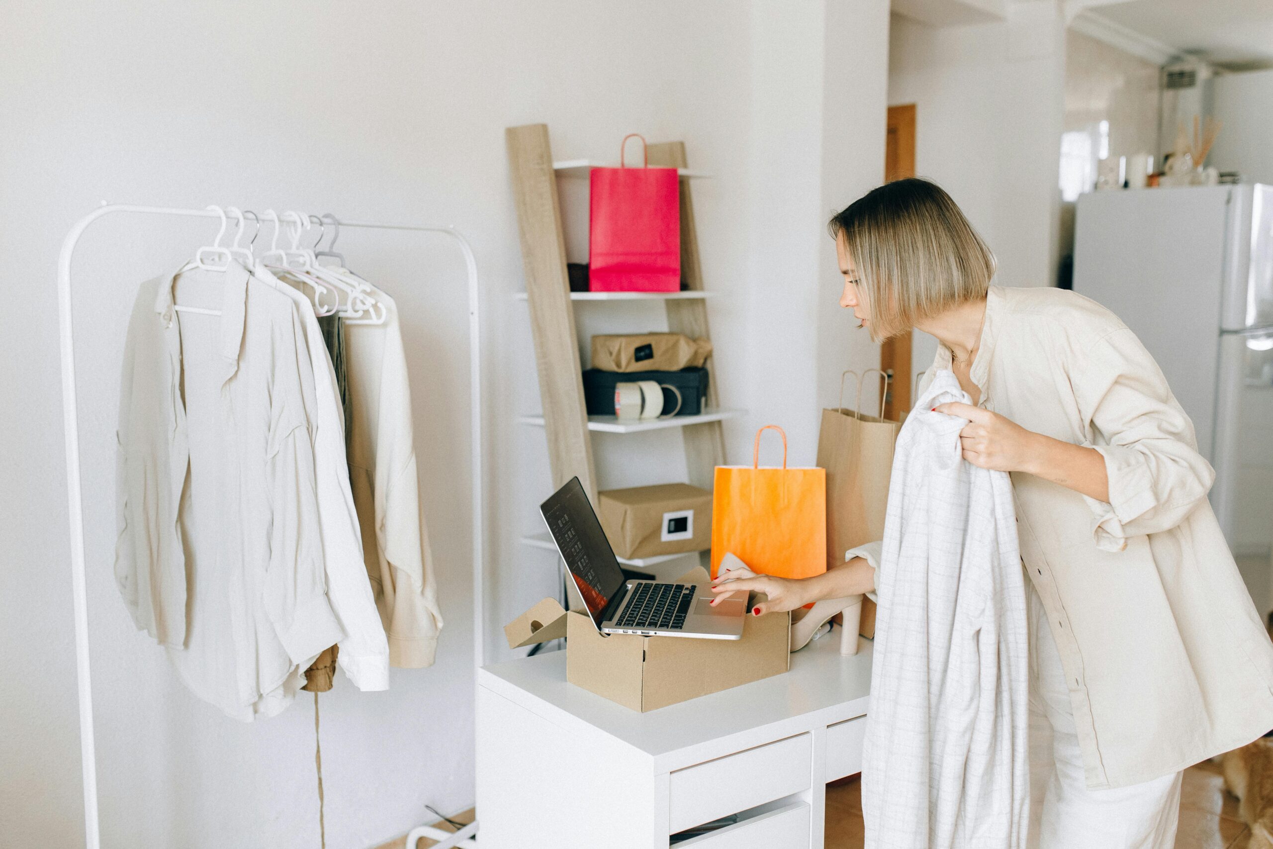 Kostenloses Stock Foto zu #indoor, alltag, auftrag